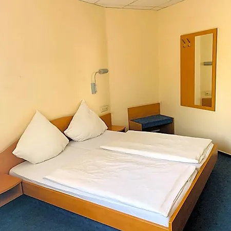 Montan 3* دوسبرغ